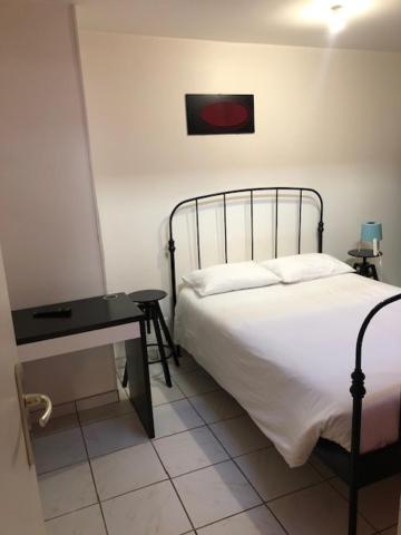 Jardin Fleury Apartment Gien ภายนอก รูปภาพ