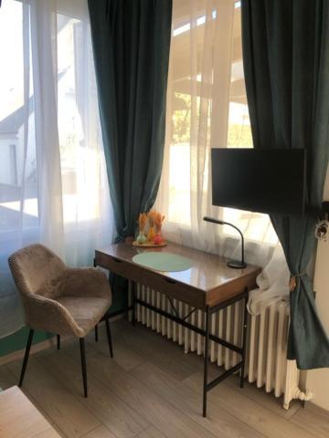 Jardin Fleury Apartment Gien ภายนอก รูปภาพ